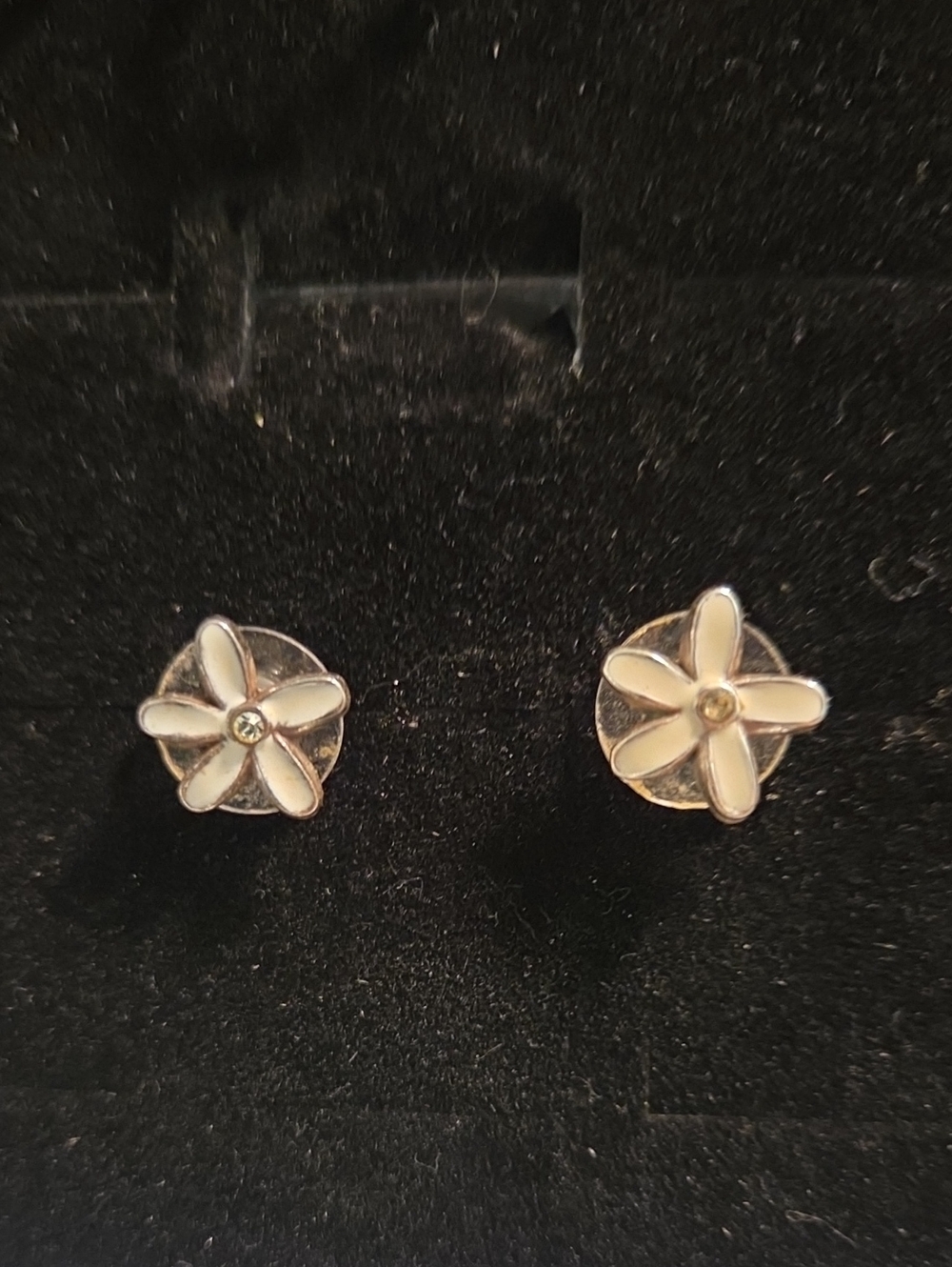 Brighton Delicate White Flower Stud Earrings - Women's Jewelry